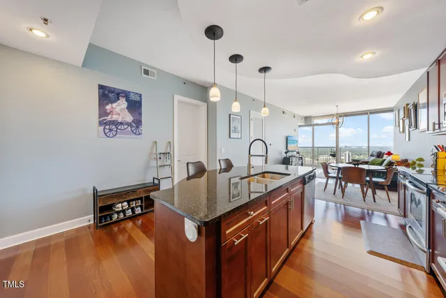 $394,900 | 301 Fayetteville Street, Unit 3104, Raleigh, NC 27601