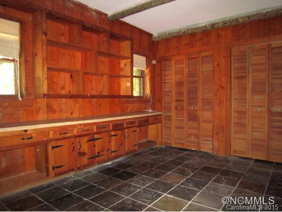 91 Long Cove Road Candler, NC 28715 - Photo 17 of 24 Gallery Image 17