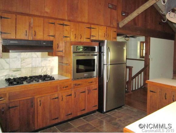 91 Long Cove Road Candler, NC 28715 - Photo 5 of 24 Gallery Image 5