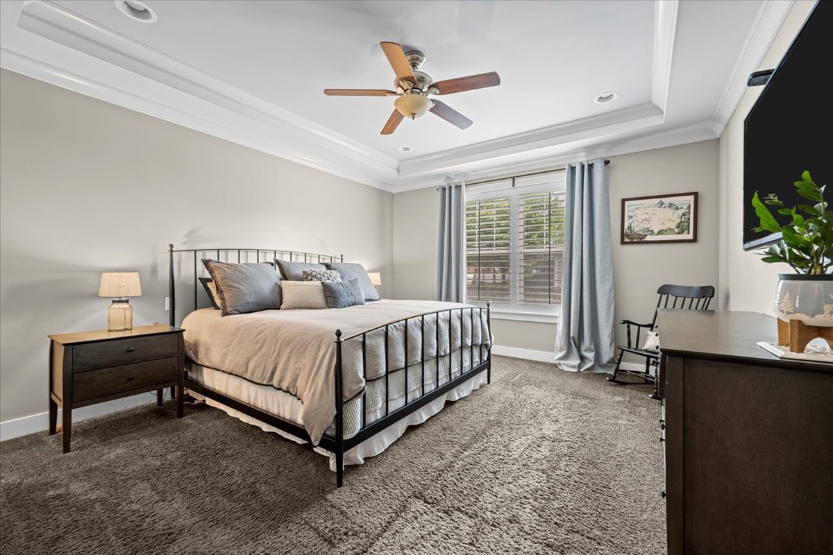 2035 Windham Circle Wheaton, IL 60187 - Photo 16 of 34