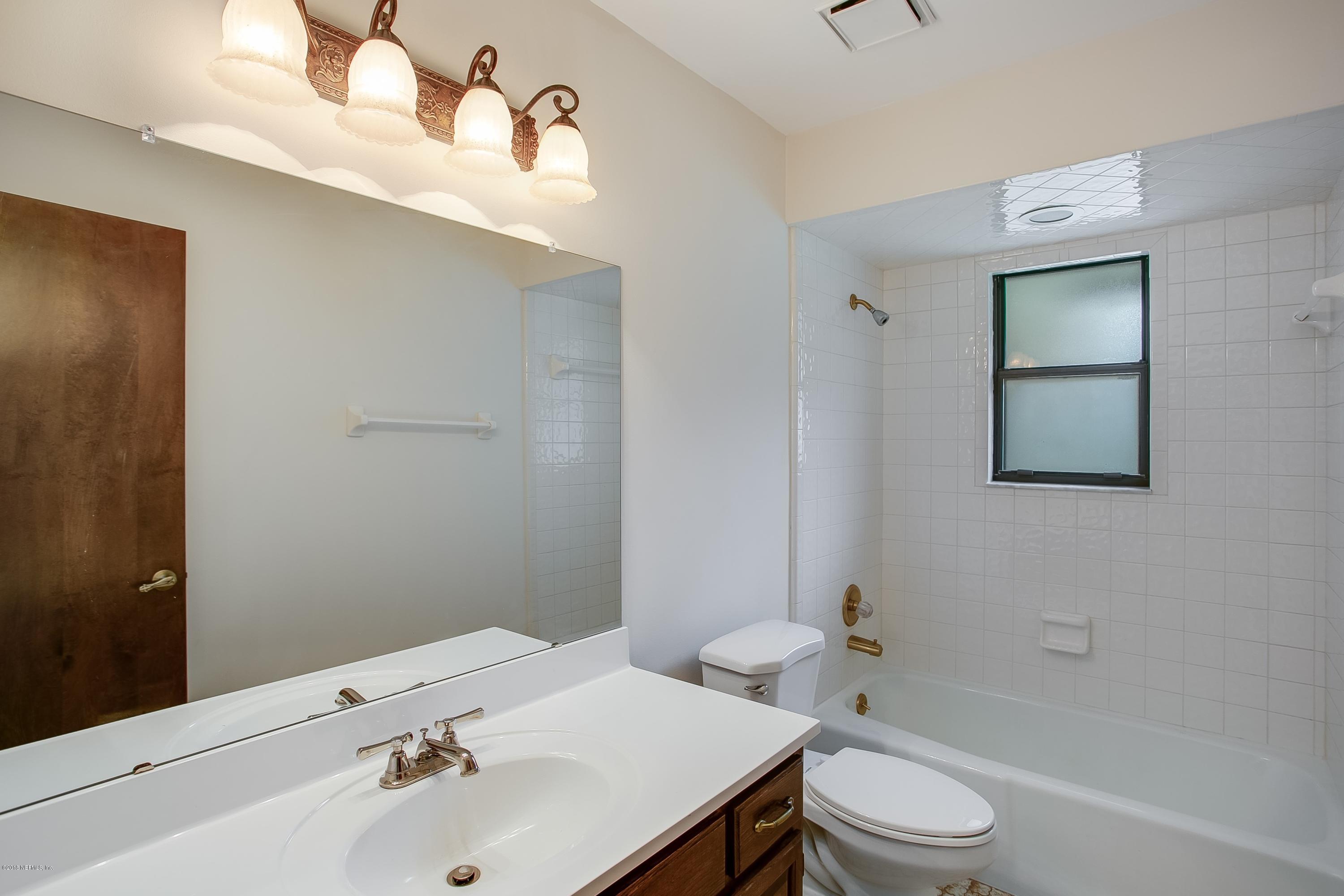 5608 Swamp Fox Road Jacksonville, FL 32210 - Photo 18 of 22 017_Bathroom