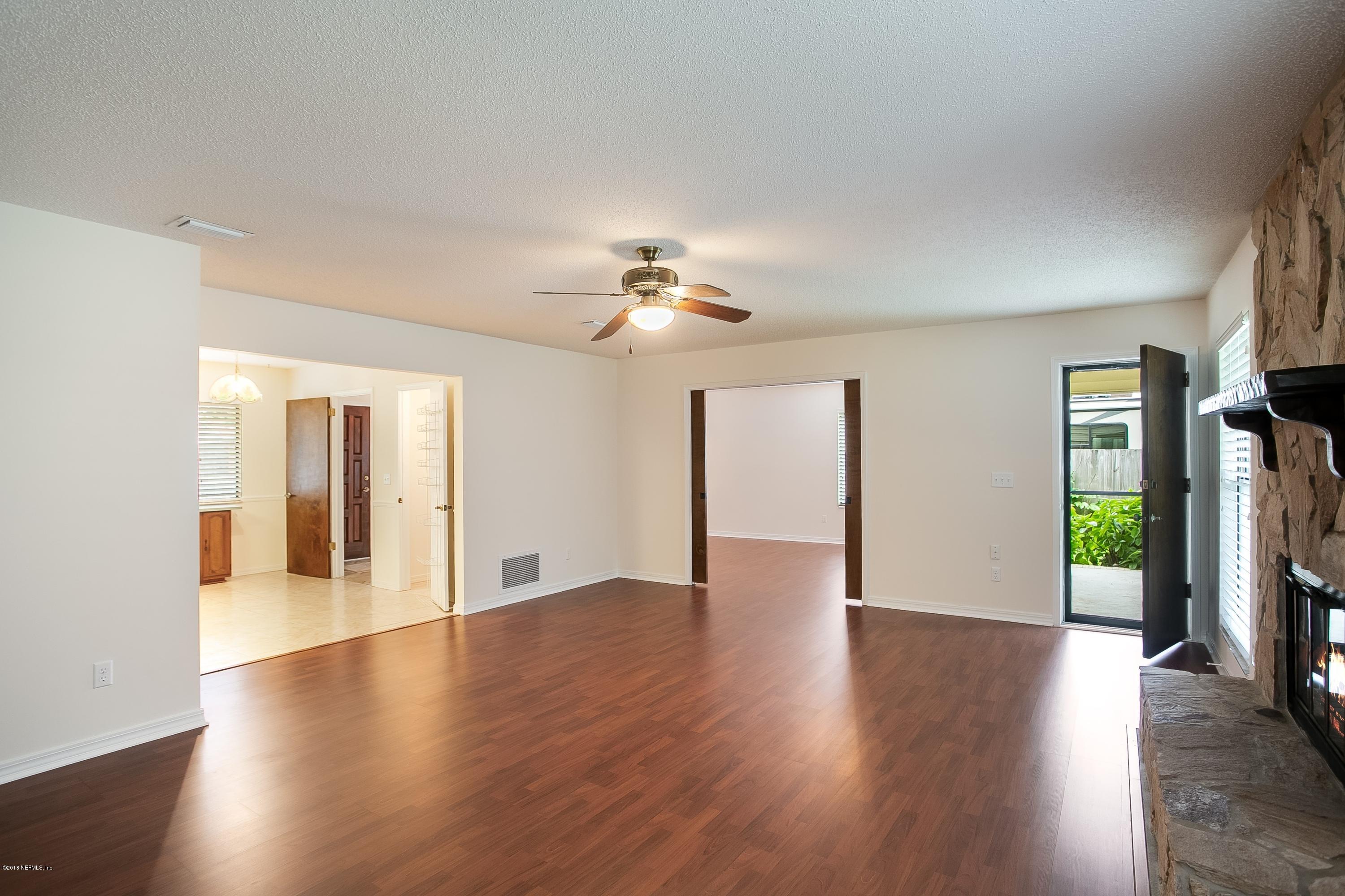 5608 Swamp Fox Road Jacksonville, FL 32210 - Photo 7 of 22 006_Family Room