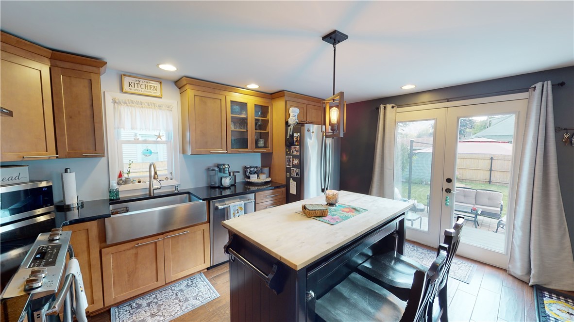 6 Regis Street Coventry, RI 02816 - Photo 2 of 33