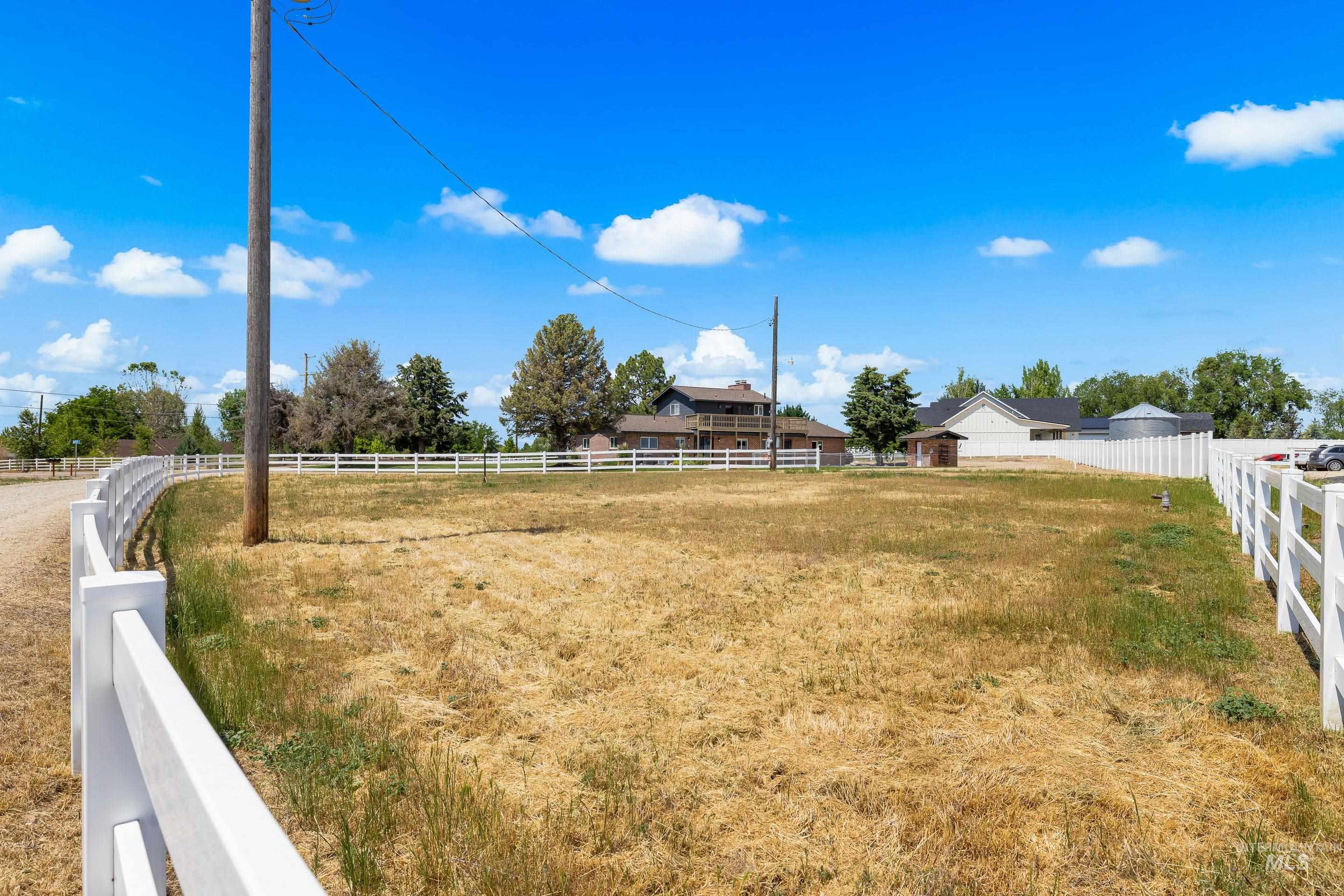 13984 Raptor Lane Caldwell, ID 83607 - Photo 41 of 48