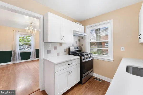 $3,400 | 4763 1st Street North, Arlington, VA 22203