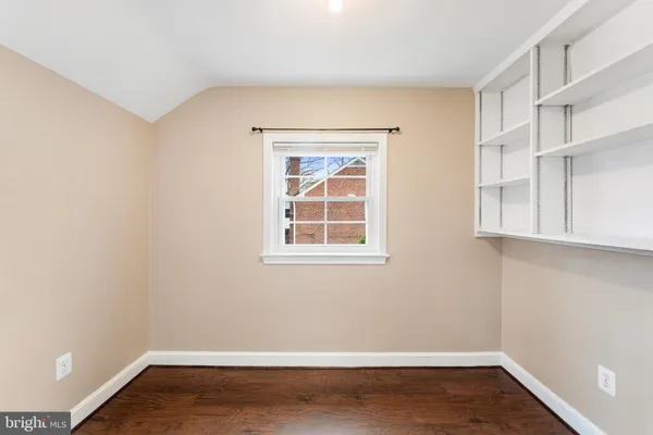 $3,400 | 4763 1st Street North, Arlington, VA 22203