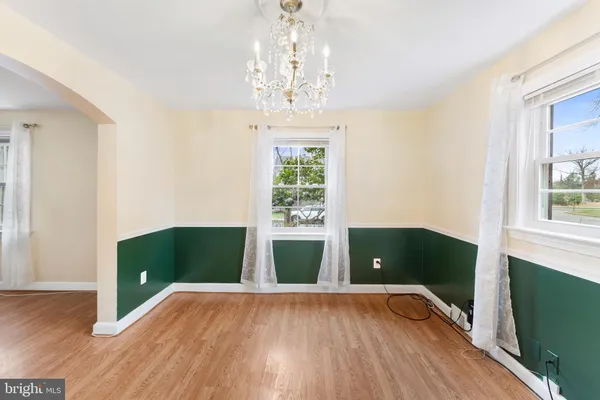 $3,400 | 4763 1st Street North, Arlington, VA 22203