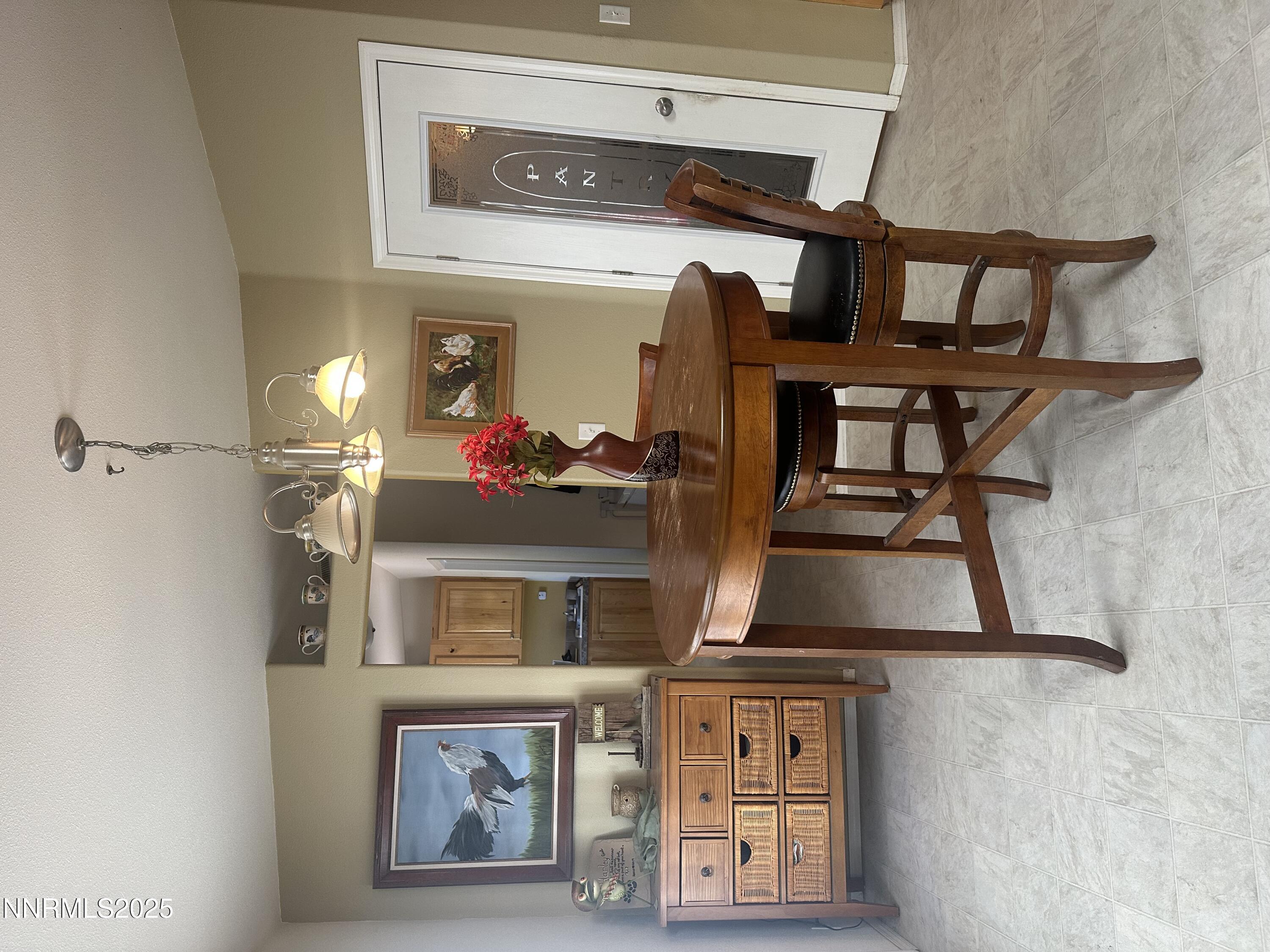 125 Spring Drive Lovelock, NV 89419 - Photo 10 of 12 a living room with furniture and decor