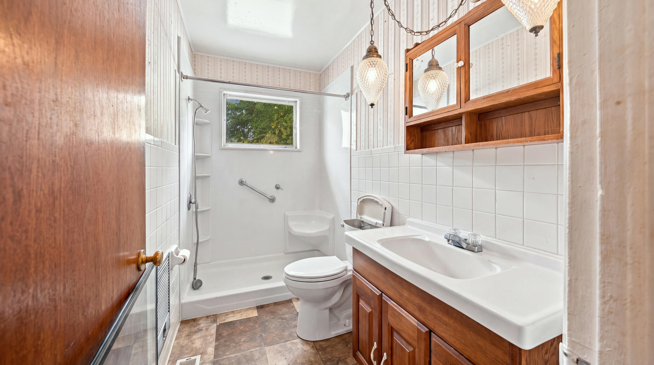 1429 Bainbridge Road Chattanooga, TN 37415 - Photo 9 of 16 1429 bainbridge rd-9