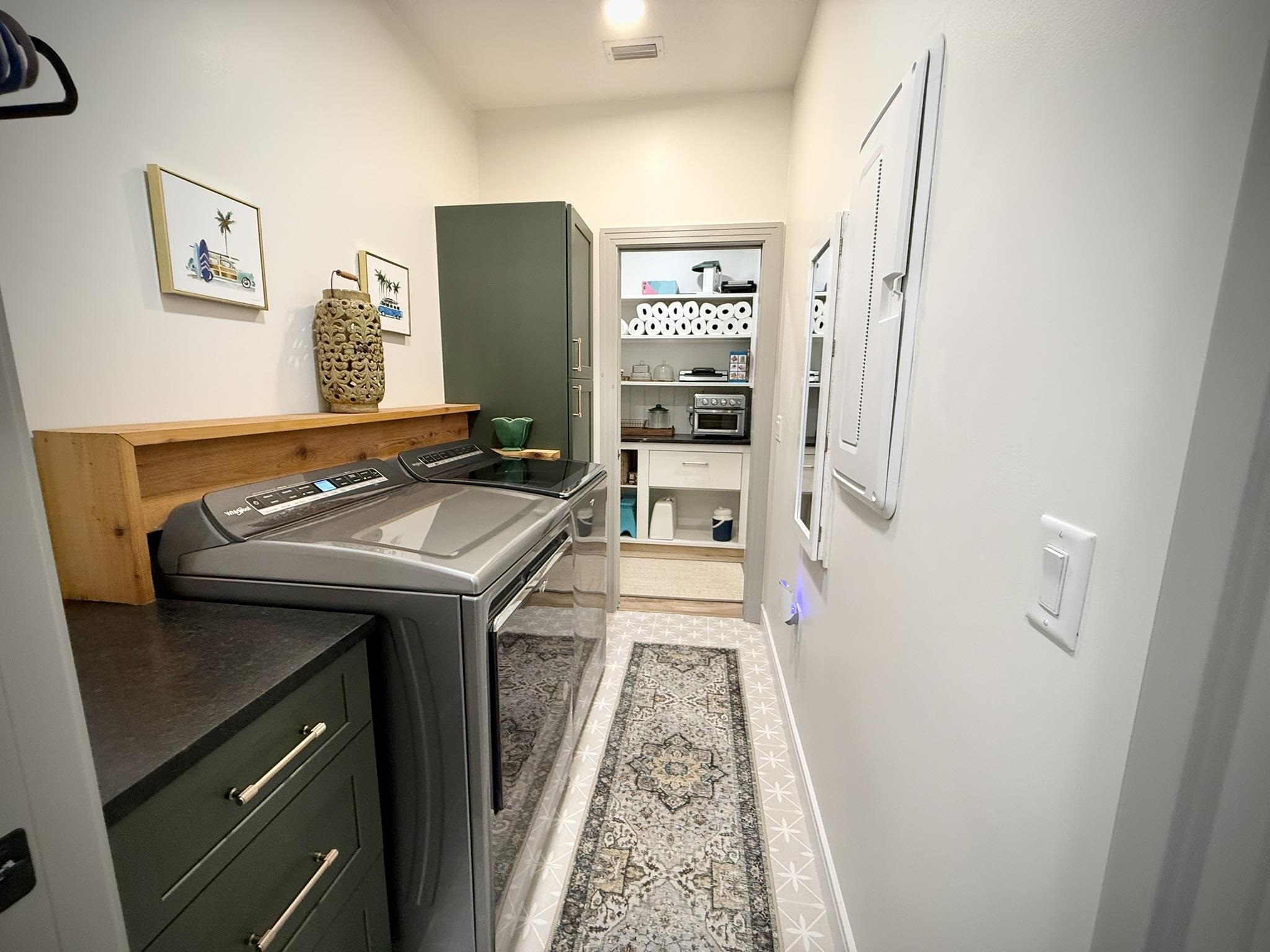 146 Maple Tree Lane Elkton, FL 32033 - Photo 39 of 75 a utility room with dryer and washer