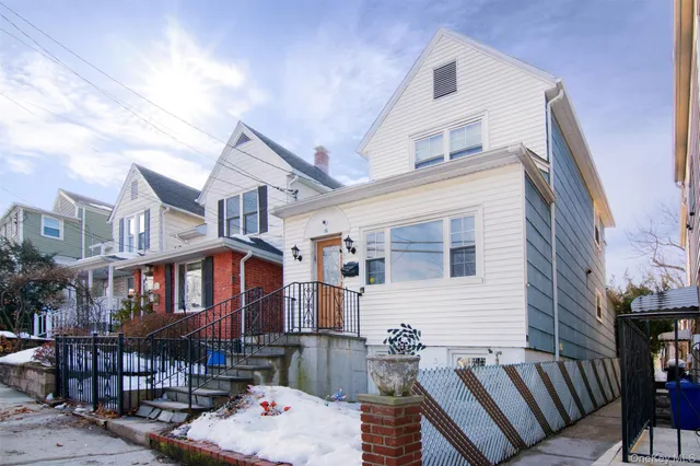 $575,000 | 16 Ogden Avenue, Dobbs Ferry, NY 10522