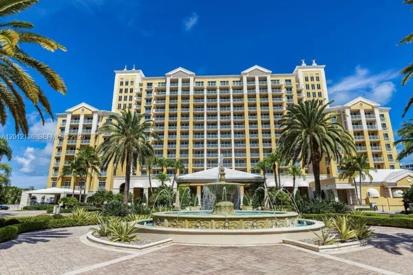 $900,000 | 455 Grand Bay Drive, Unit 617, Key Biscayne, FL 33149