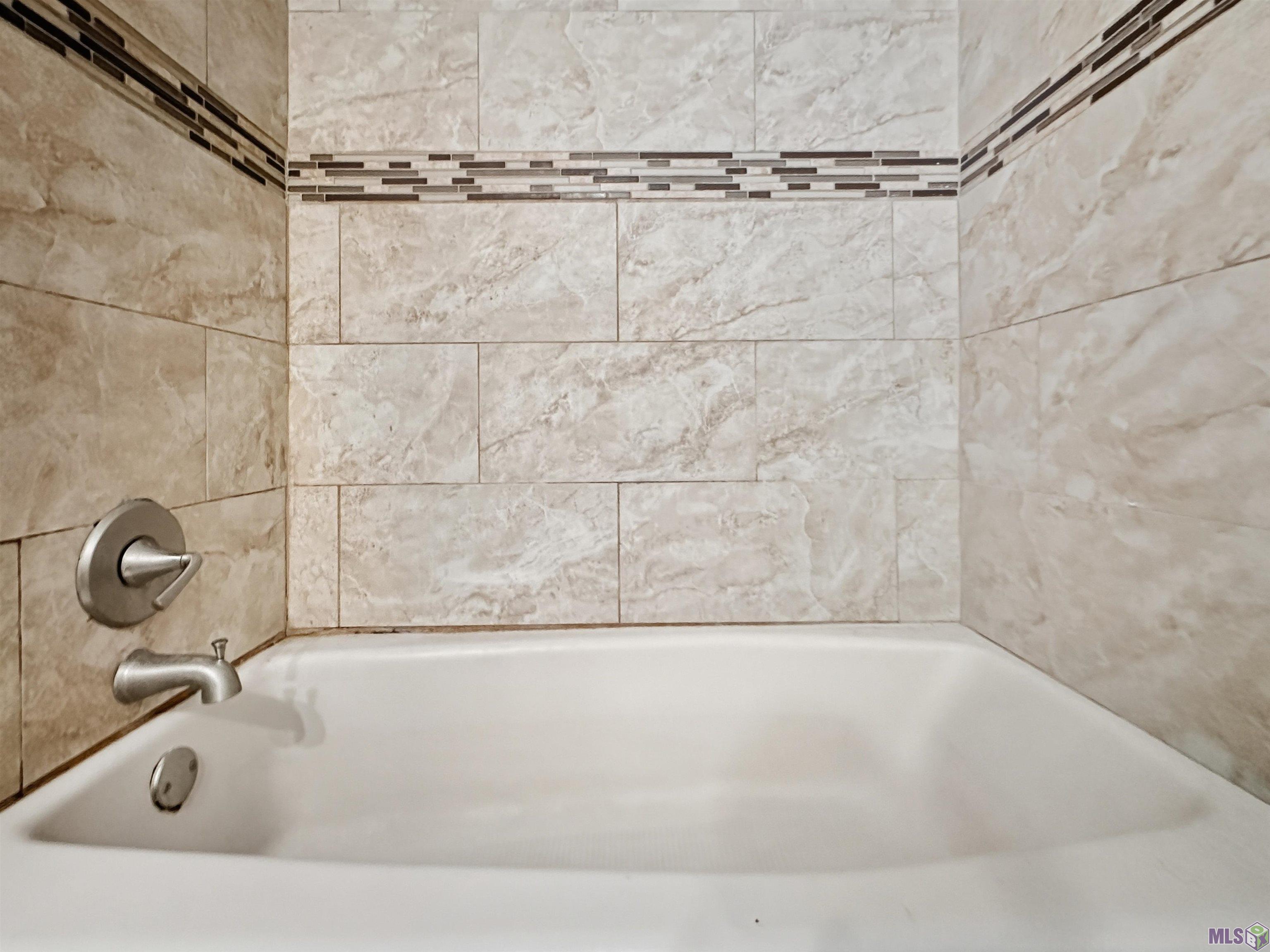 5156 Linden Street Baton Rouge, LA 70805 - Photo 5 of 9