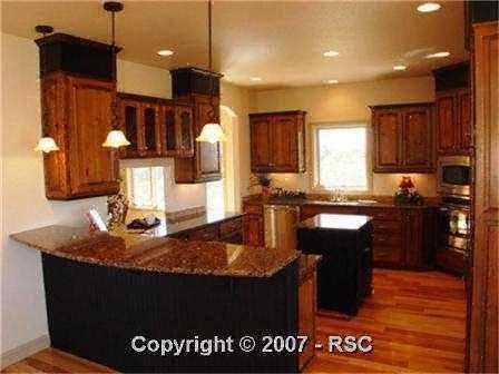 7177 Forestgate Road Colorado Springs, CO 80908 - Photo 3 of 14 Gallery Image 3