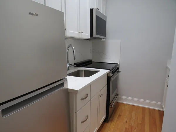 $2,300 | 648 Washington Street, Unit 20, Norwood, MA 02062