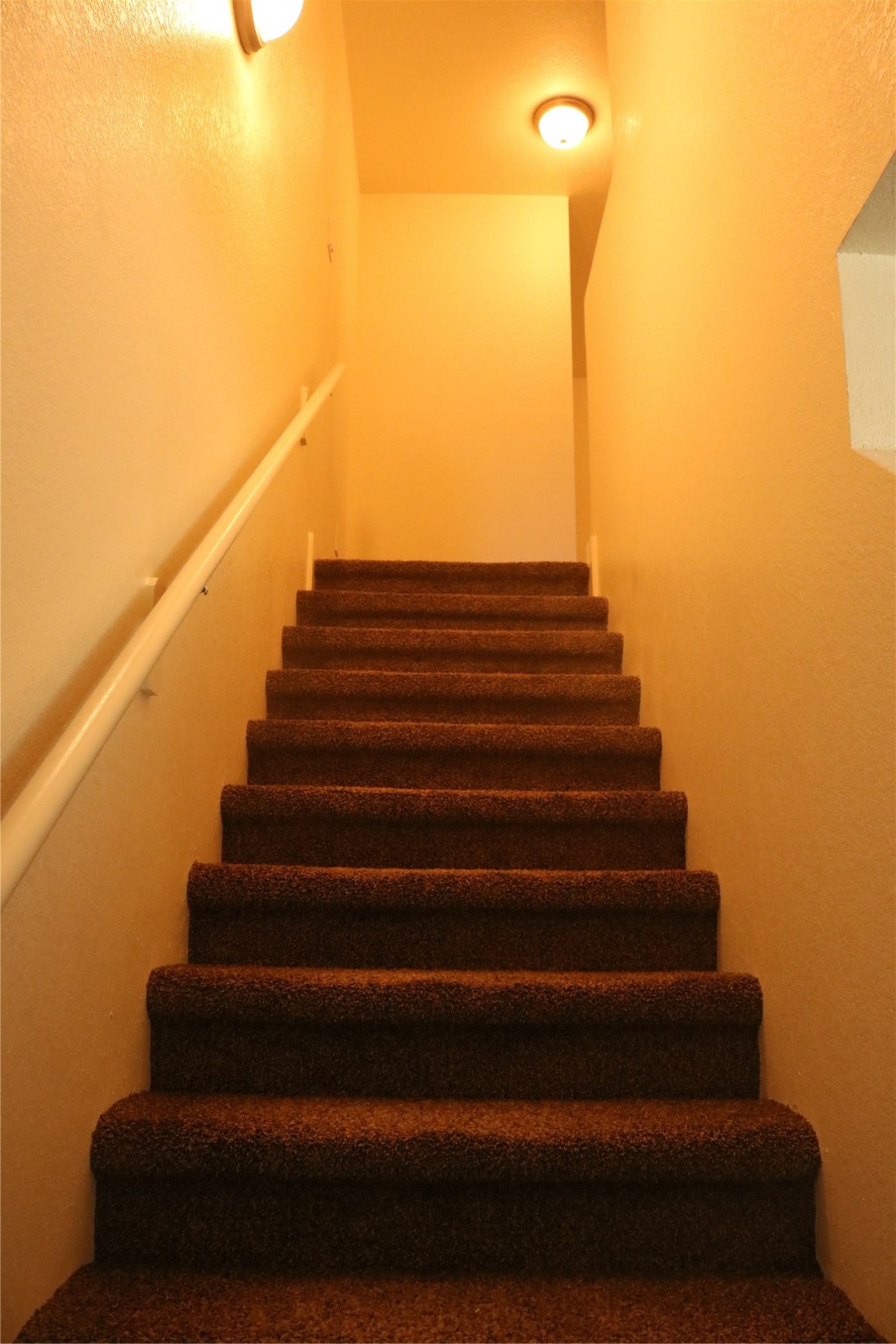 10535 Mills Road, Unit 3A Houston, TX 77070 - Photo 22 of 50 a view of entryway