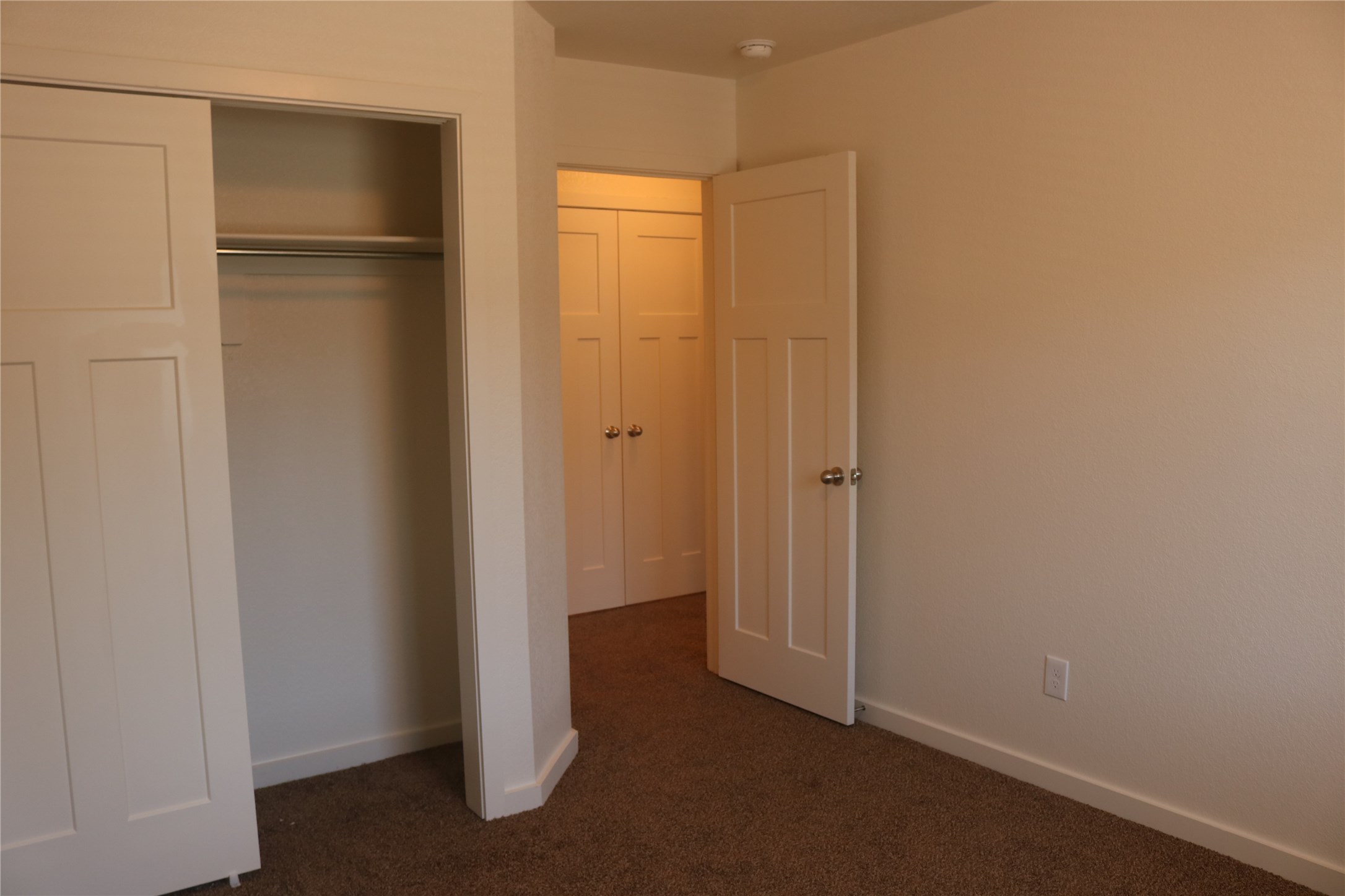 10535 Mills Road, Unit 3A Houston, TX 77070 - Photo 43 of 50 a view of an empty room