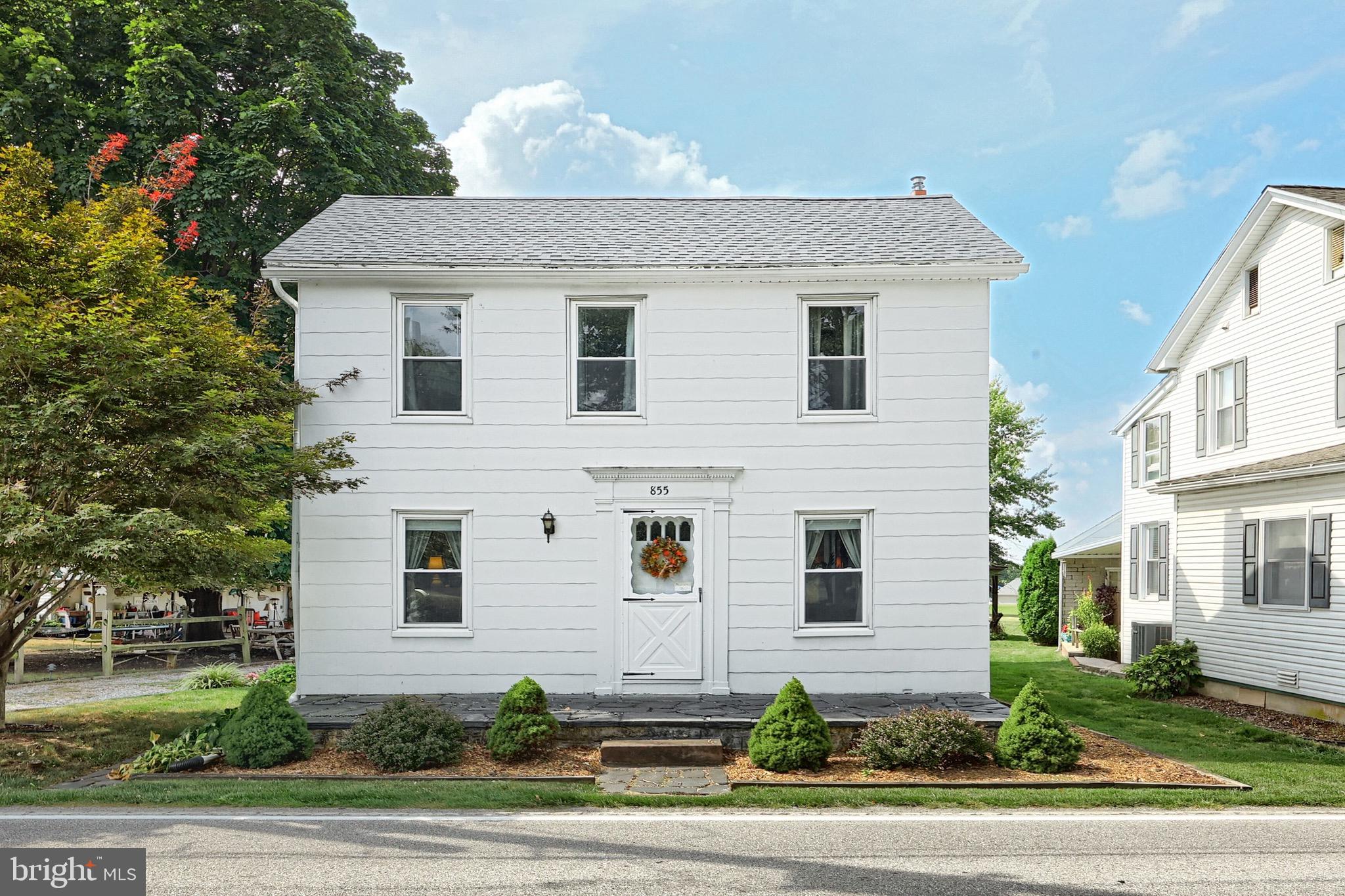 855 Greenbriar Road York, PA 17404 - Photo 2 of 44 Gallery Image 2