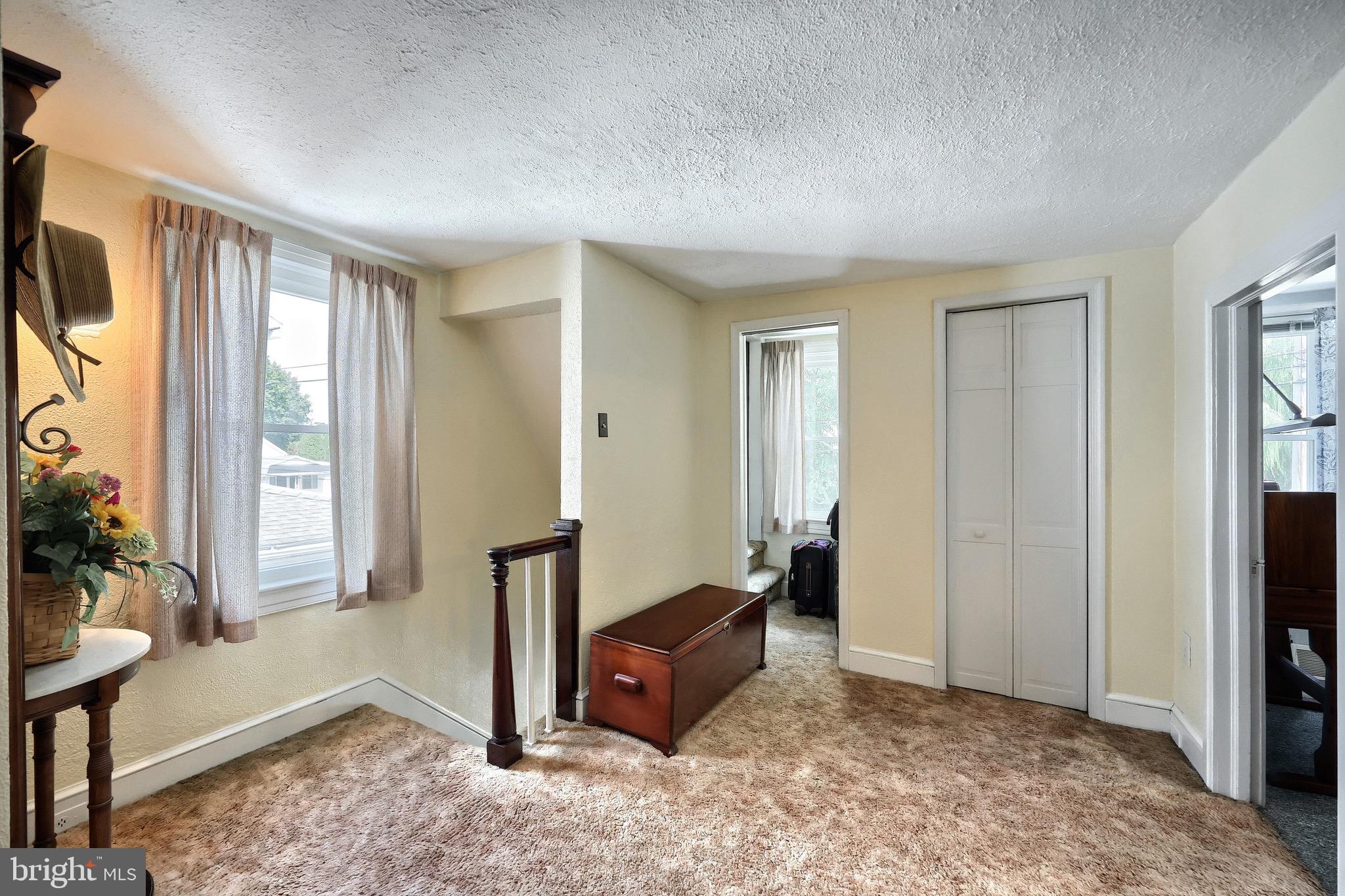 855 Greenbriar Road York, PA 17404 - Photo 23 of 44 Gallery Image 23