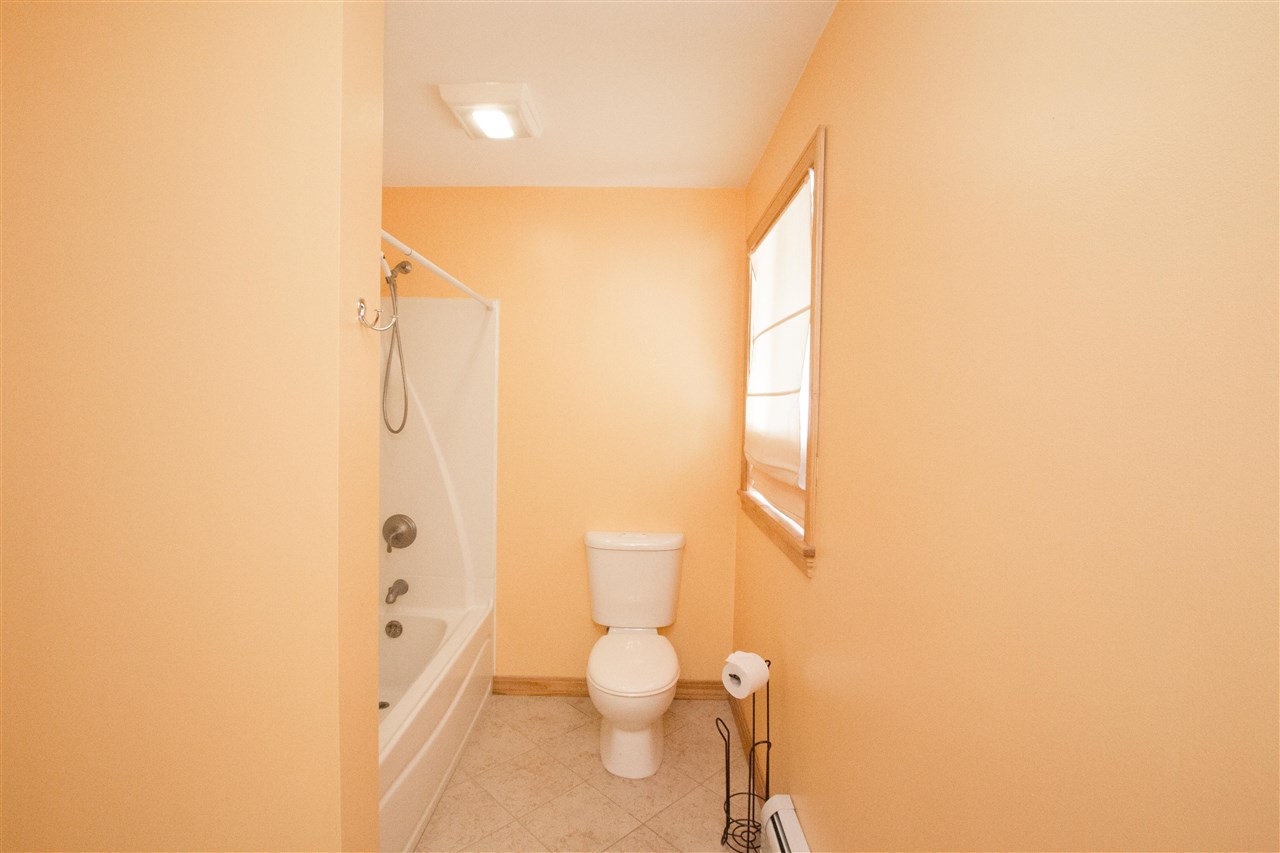 1616 Pond Road Hinesburg, VT 05461 - Photo 18 of 40