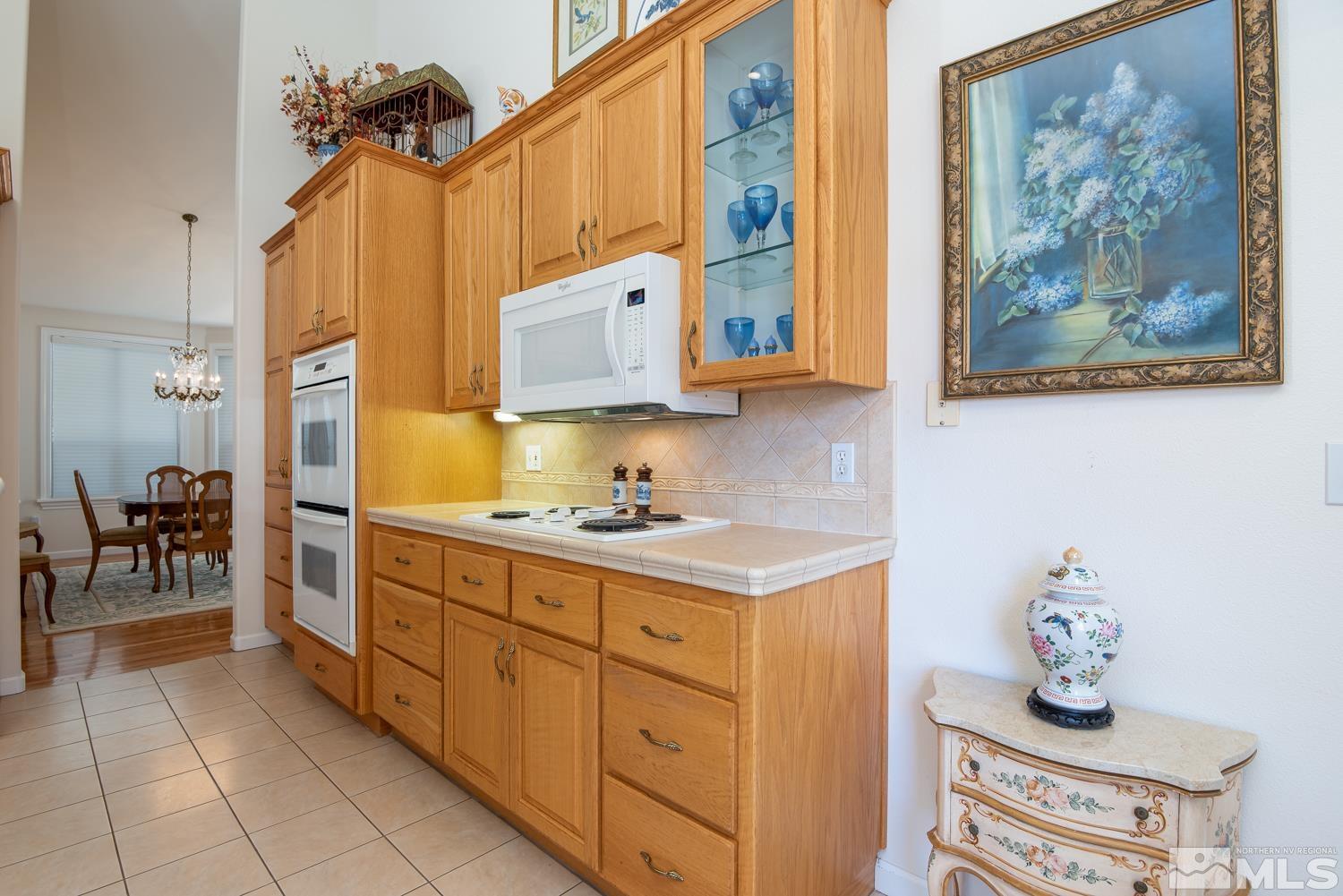 917 Springfield Drive Gardnerville, NV 89460 - Photo 11 of 28 Photo 11