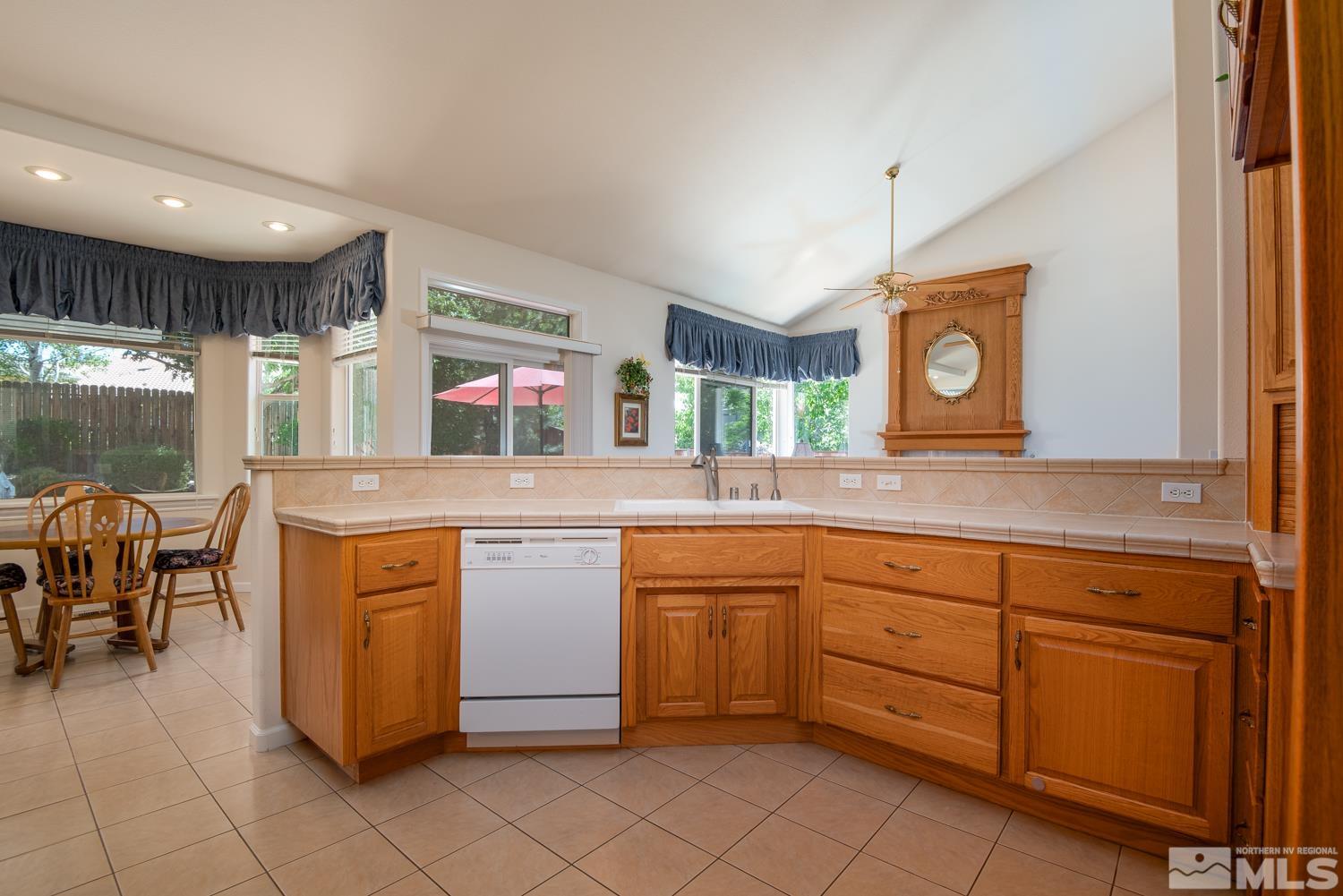 917 Springfield Drive Gardnerville, NV 89460 - Photo 10 of 28 Photo 10