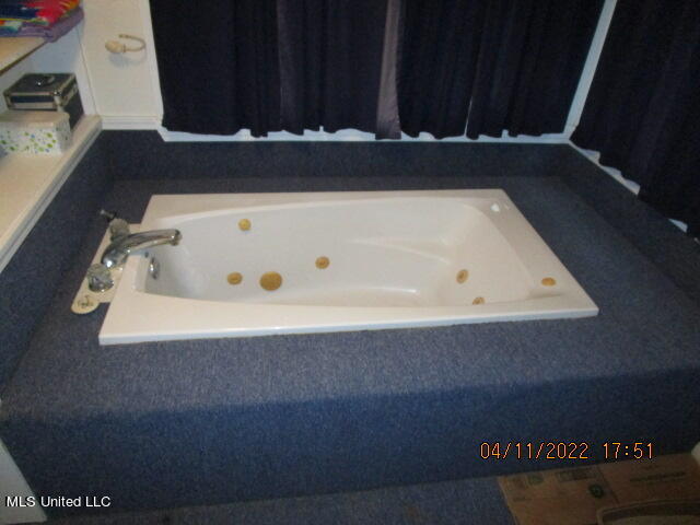 2146 Aiken Road Senatobia, MS 38668 - Photo 21 of 40 IMG_2891