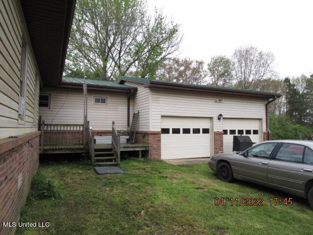 2146 Aiken Road Senatobia, MS 38668 - Photo 5 of 40 IMG_2875