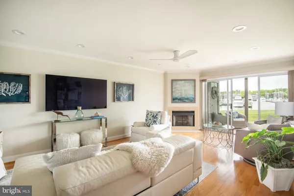 $638,900 | 2123 Quay Village Court, Unit T1, Annapolis, MD 21403