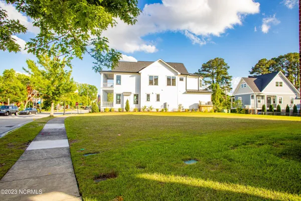 $175,000 | 805 East Front Street, New Bern, NC 28560