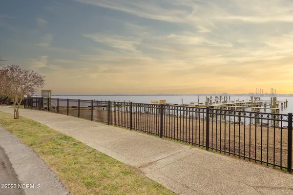 $175,000 | 805 East Front Street, New Bern, NC 28560