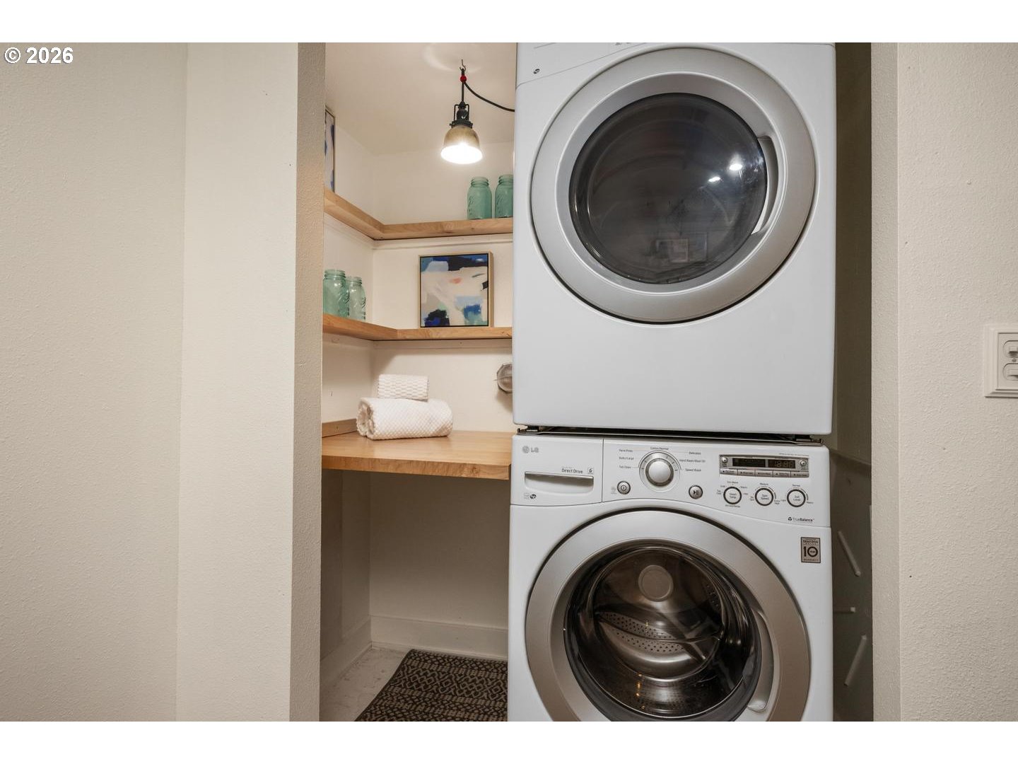 3725 North Baldwin Street Portland, OR 97217 - Photo 23 of 43 a utility room with dryer and washer