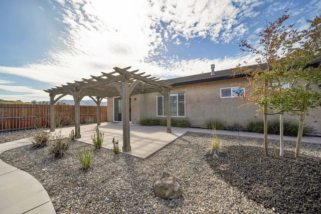 $559,000 | 4771 Lower Springs Road, Redding, CA 96001