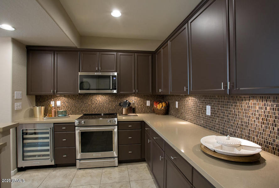 3935 East Rough Rider Road, Unit 1299 Phoenix, AZ 85050 - Photo 3 of 13 20200508224544039593000000-o