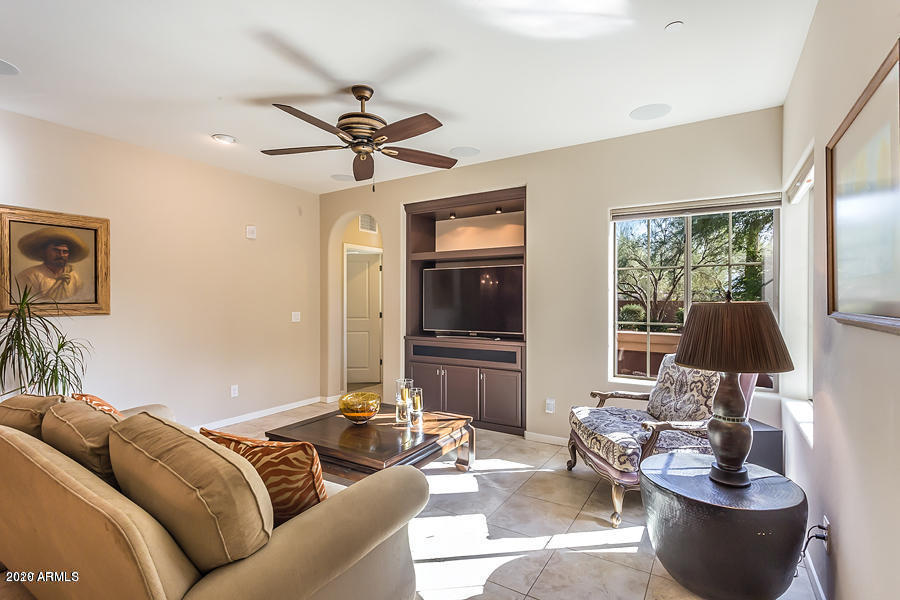 3935 East Rough Rider Road, Unit 1299 Phoenix, AZ 85050 - Photo 4 of 13 20200508224544413117000000-o