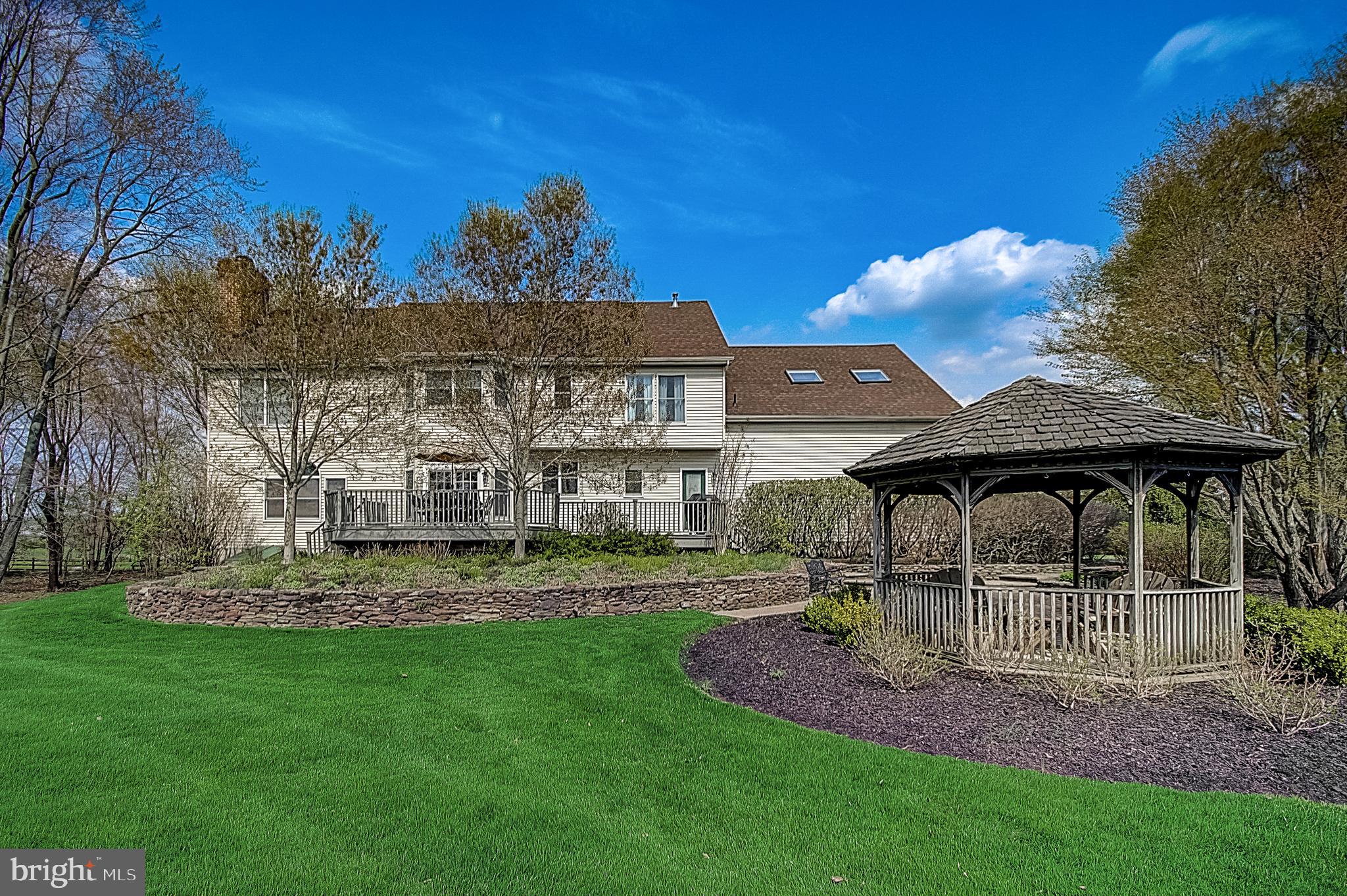 17 Hunters Ridge Drive Pennington, NJ 08534 - Photo 2 of 52