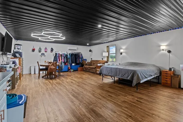 a view of a storage & utility room