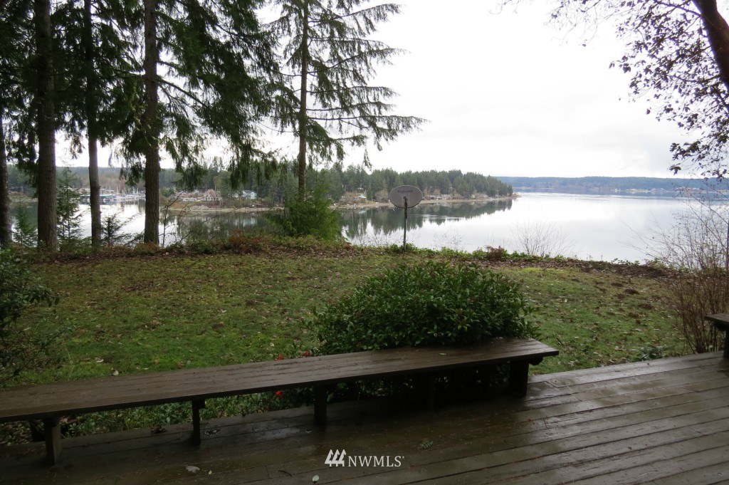 115 East Island Crest Road Grapeview, WA 98546 - Photo 1 of 16 Gallery Image 1