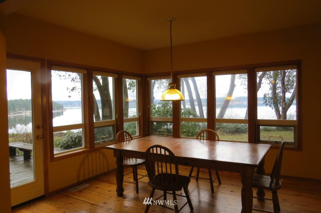 115 East Island Crest Road Grapeview, WA 98546 - Photo 11 of 16 Gallery Image 11