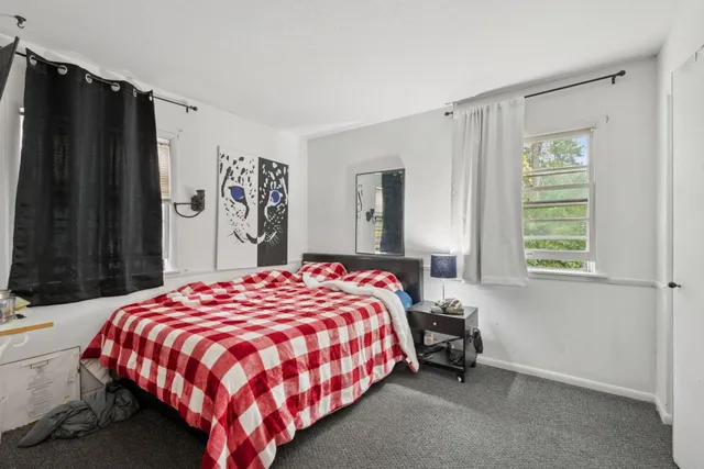 $425,000 | 514-516 Sunnyside Lane, Hopkins, MN 55343