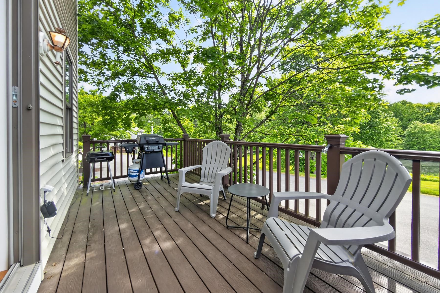 411 Ledgeview Drive Rochester, NH 03839 - Photo 10 of 35