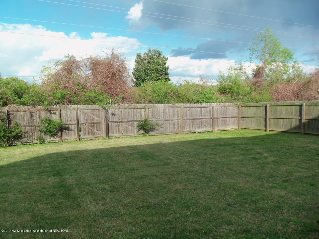 7322 Deerbrook Road Olive Branch, MS 38654 - Photo 30 of 32 36