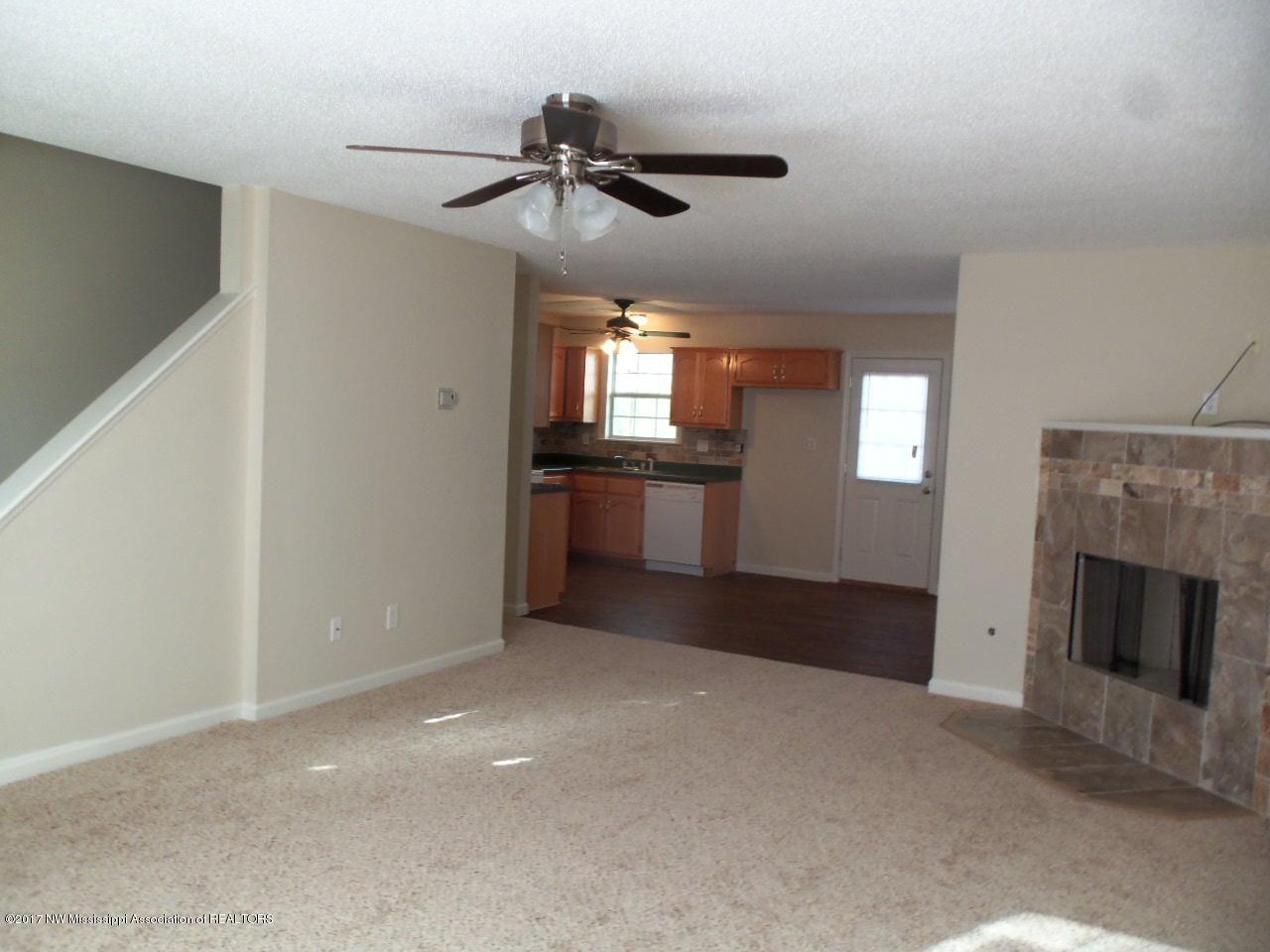 7322 Deerbrook Road Olive Branch, MS 38654 - Photo 7 of 32 7