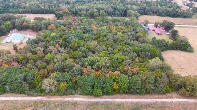 an outdoor space with green space