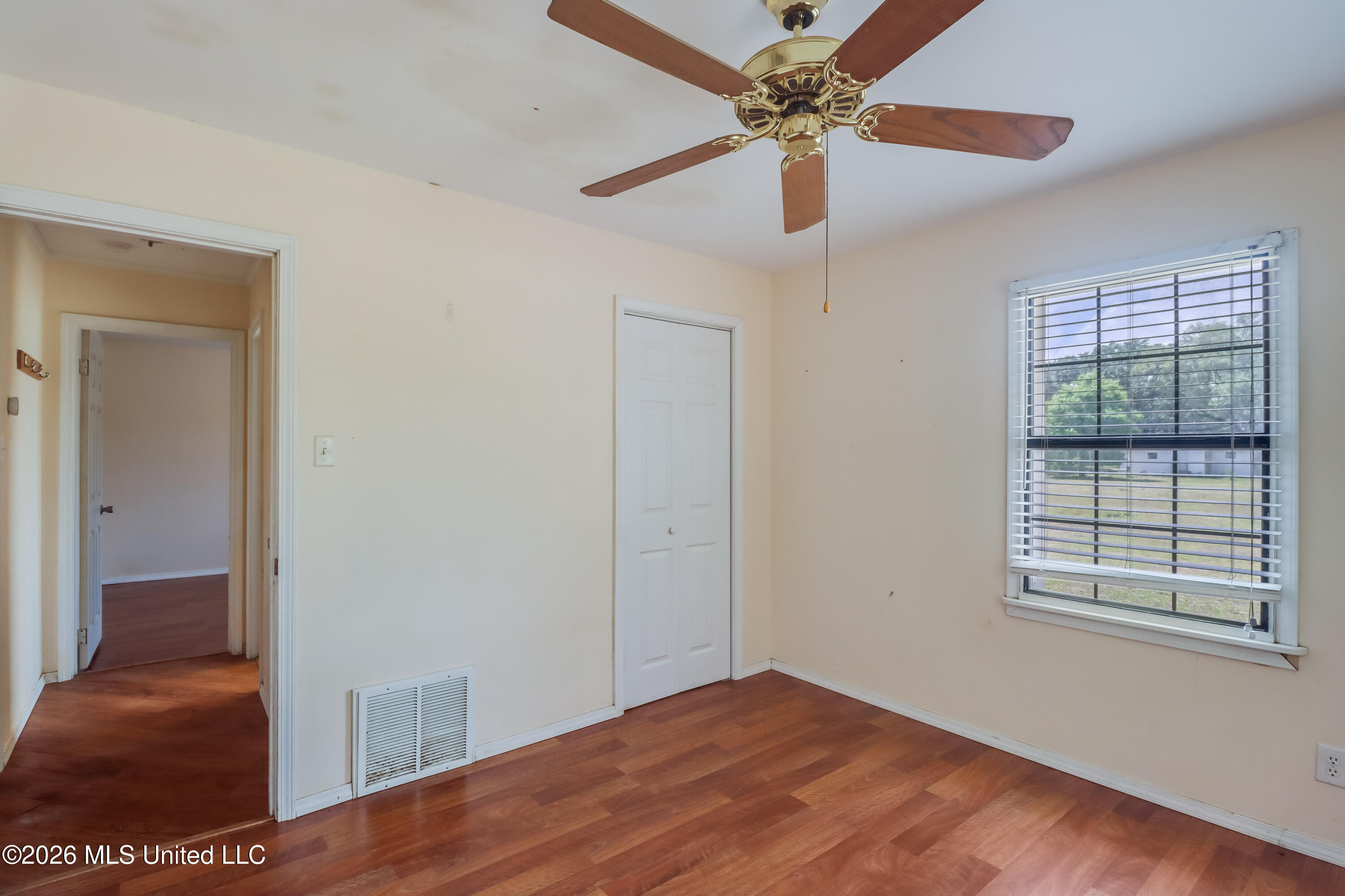 23083 Montebella Road Pass Christian, MS 39571 - Photo 10 of 22 Spare Room 1