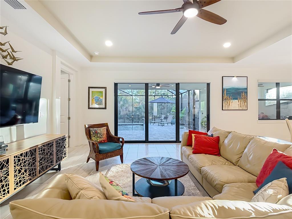 12745 Morning Mist Place Venice, FL 34293 - Photo 13 of 71