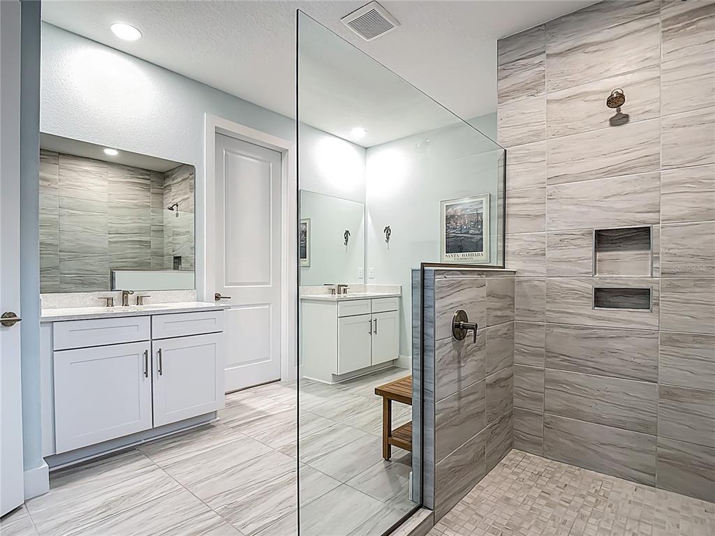 12745 Morning Mist Place Venice, FL 34293 - Photo 41 of 71