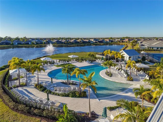 $825,000 | 12745 Morning Mist Place, Venice, FL 34293