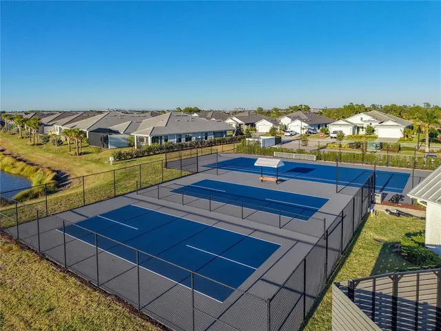 $825,000 | 12745 Morning Mist Place, Venice, FL 34293