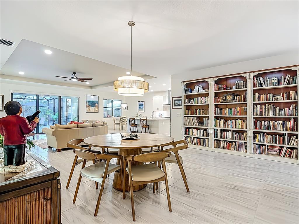 12745 Morning Mist Place Venice, FL 34293 - Photo 10 of 71